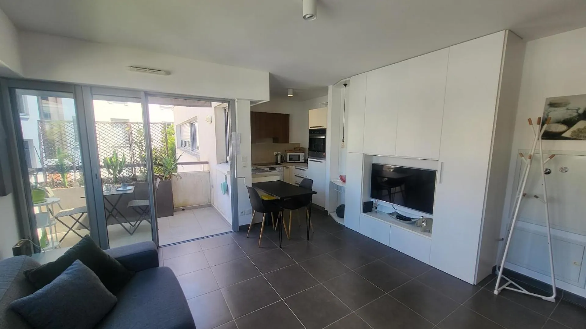 White Pearl Apartment Antibes